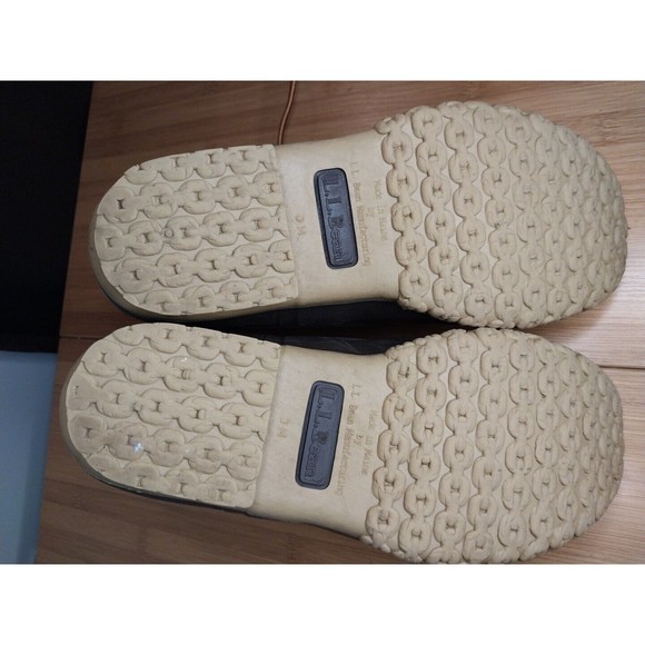 Men LL Bean Duck Boots 8\